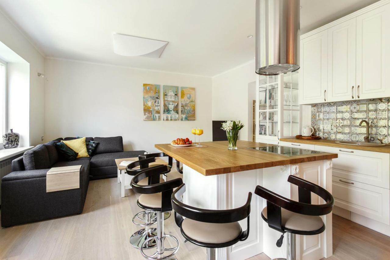 #Stayhere 3Bdr Modern & Stylish Apartment - Heart Of Old Town By Houseys Vilnius Exterior photo