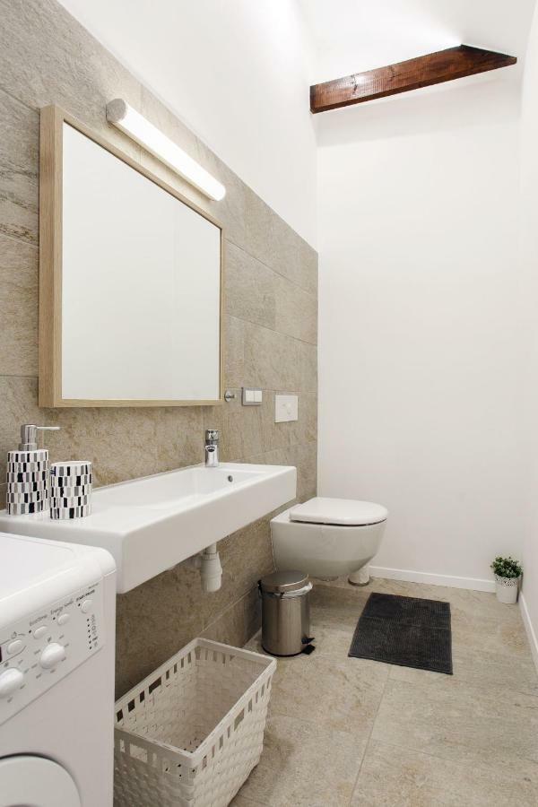 #Stayhere 3Bdr Modern & Stylish Apartment - Heart Of Old Town By Houseys Vilnius Exterior photo